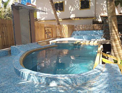 Fiberglass Olive Swimming Pool Manufacturer in Ahmedabad